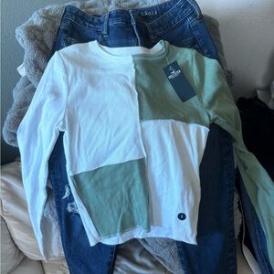 Aerie Long Sleeve Tees White and Green